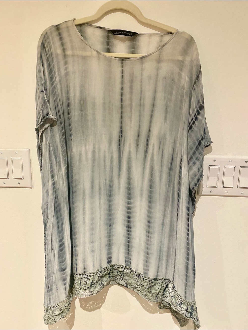 Zara Grey Blue Tie-Dye Short Sleeve Tunic with Crochet Hem and micro grommets